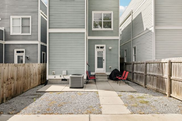 1413B Meridian St, Nashville, TN 37207