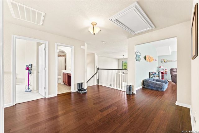 5606 Southern Oaks, San Antonio, TX 78261