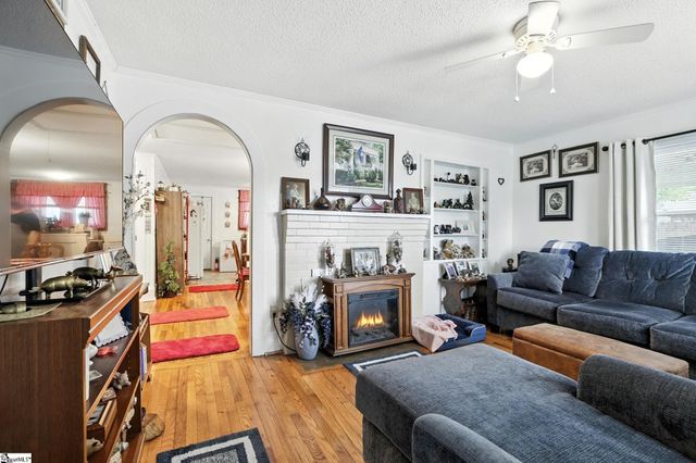 303 Poplar Street, Gaffney, SC 29341