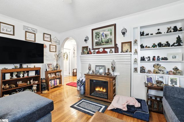 303 Poplar Street, Gaffney, SC 29341