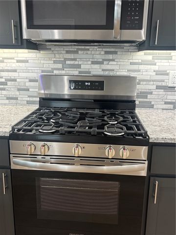 3101 SW Lovely Lane, Bentonville, AR 72713