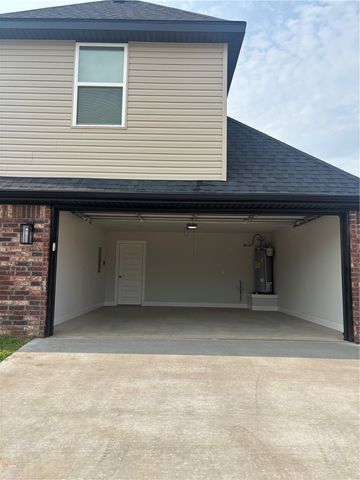 3101 SW Lovely Lane, Bentonville, AR 72713
