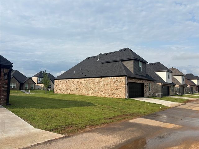 3101 SW Lovely Lane, Bentonville, AR 72713