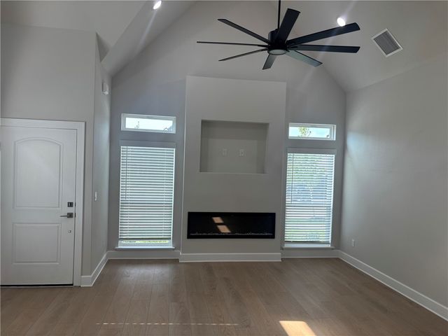 3101 SW Lovely Lane, Bentonville, AR 72713