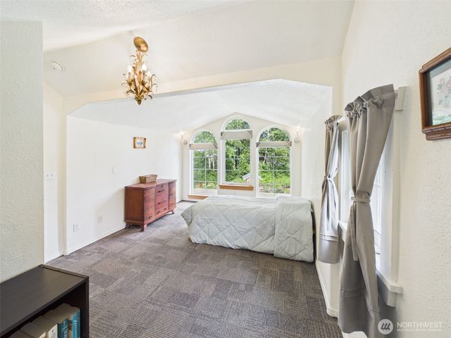 801 9th Avenue NW, Puyallup, WA 98371