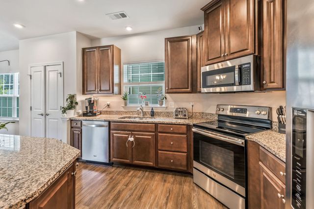 3793 Pin Hook Rd, Antioch, TN 37013