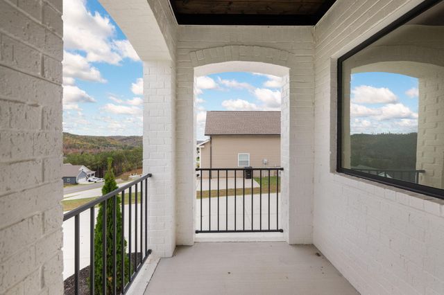 310 Banberry Drive, Mcdonald, TN 37353