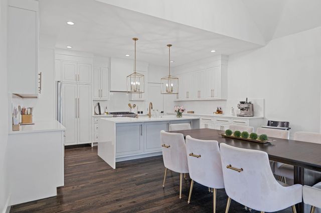 310 Banberry Drive, Mcdonald, TN 37353