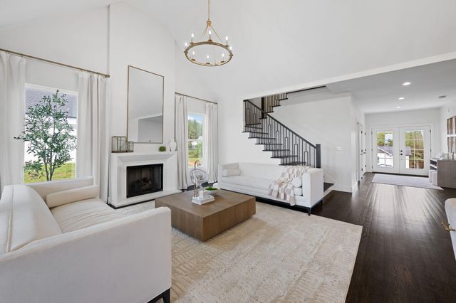 310 Banberry Drive, Mcdonald, TN 37353