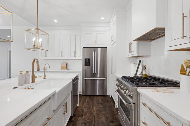 310 Banberry Drive, Mcdonald, TN 37353