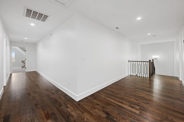 310 Banberry Drive, Mcdonald, TN 37353