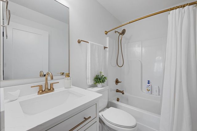 310 Banberry Drive, Mcdonald, TN 37353