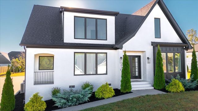 310 Banberry Drive, Mcdonald, TN 37353