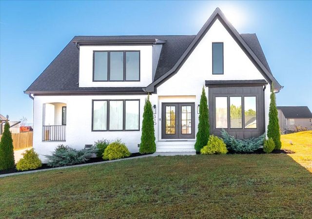 310 Banberry Drive, Mcdonald, TN 37353