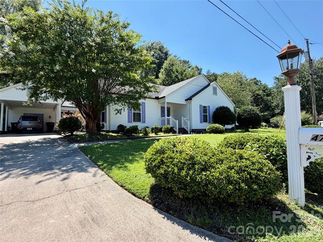 477 Birchwood Trail NE, Concord, NC 28025