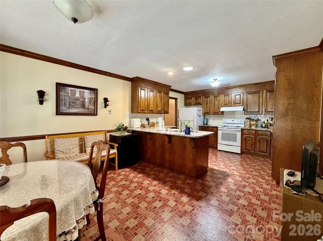 477 Birchwood Trail NE, Concord, NC 28025