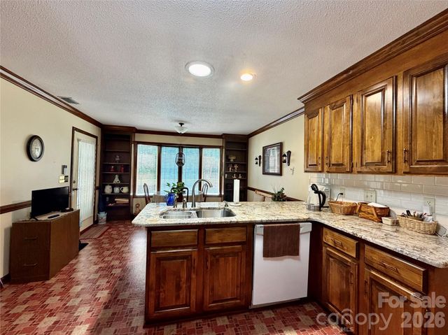477 Birchwood Trail NE, Concord, NC 28025