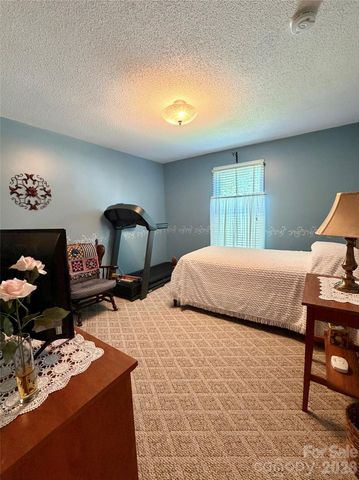 477 Birchwood Trail NE, Concord, NC 28025