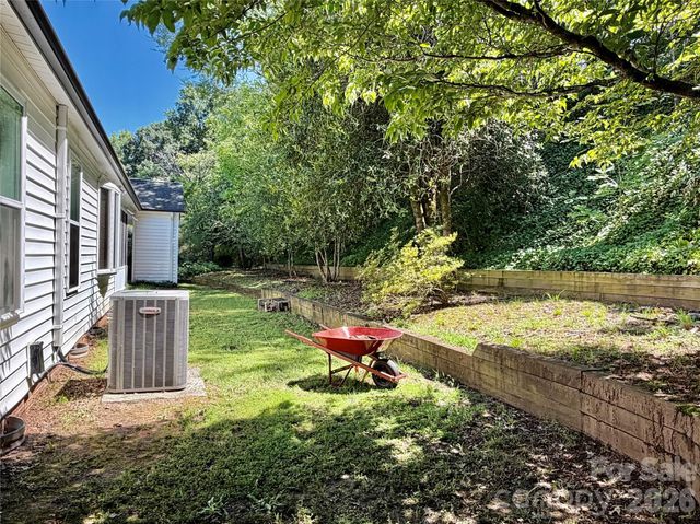 477 Birchwood Trail NE, Concord, NC 28025
