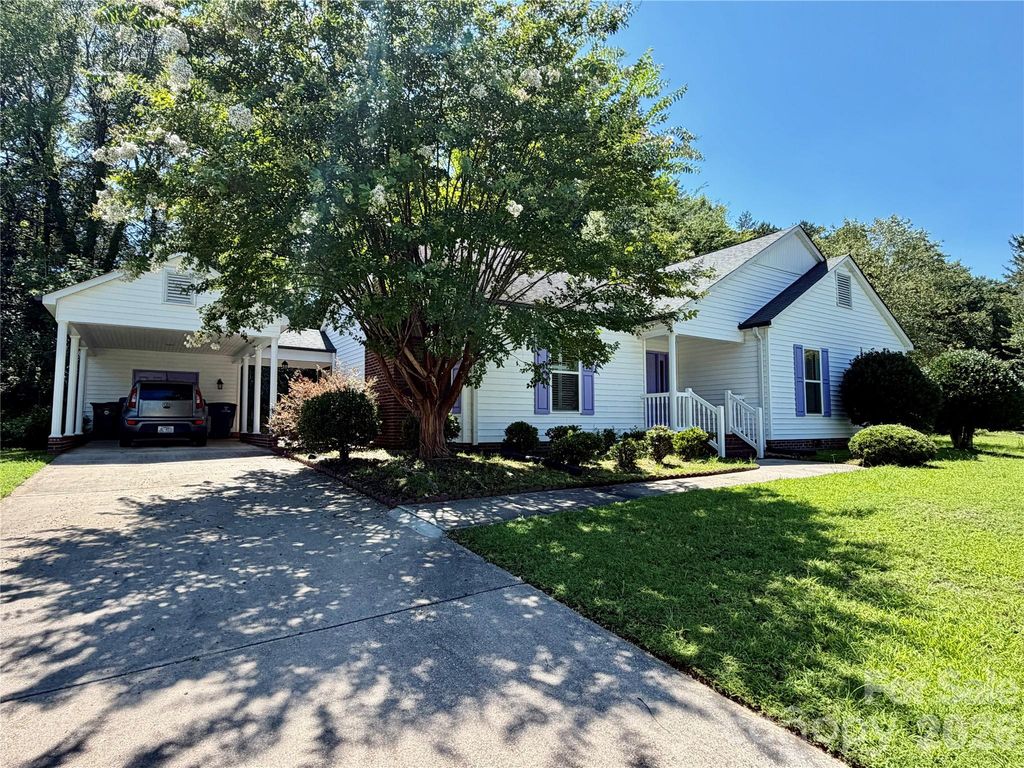 477 Birchwood Trail NE, Concord, NC 28025