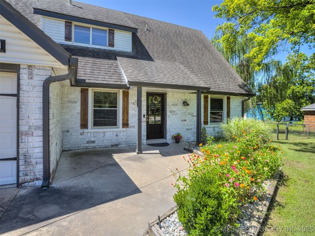 14744 E 74th Street North, Owasso, OK 74055