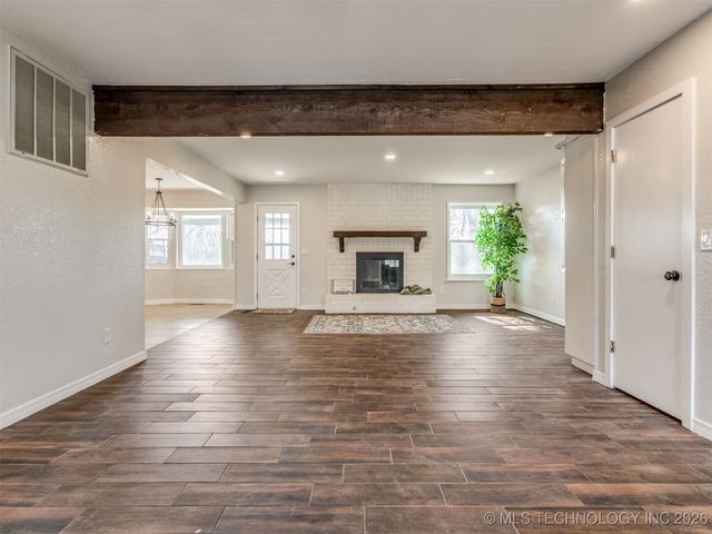 14744 E 74th Street North, Owasso, OK 74055