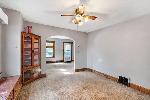 43 N Schenley Avenue, Youngstown, OH 44509