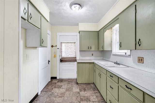 43 N Schenley Avenue, Youngstown, OH 44509