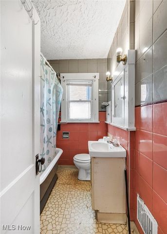 43 N Schenley Avenue, Youngstown, OH 44509