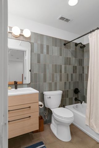 1352 Rosa L Parks Blvd Apt 410, Nashville, TN 37208
