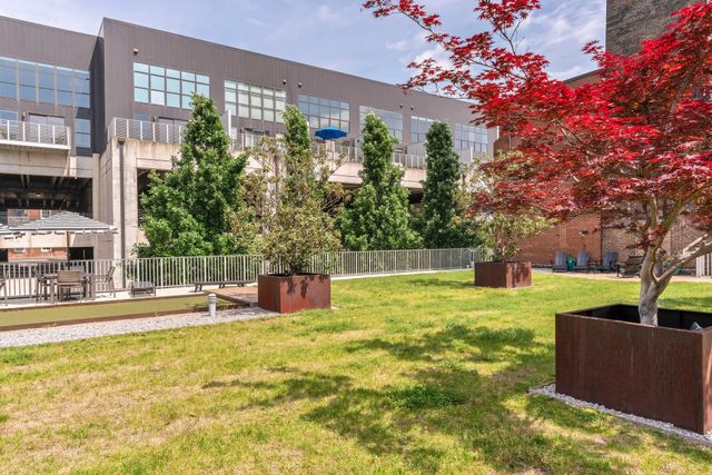 1352 Rosa L Parks Blvd Apt 410, Nashville, TN 37208