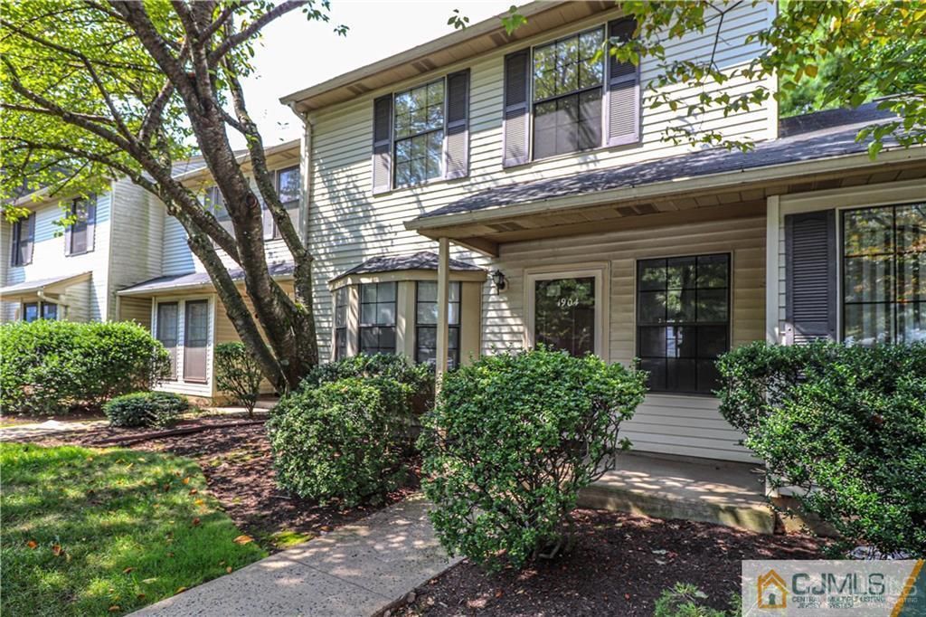 1904 Timber Oaks Road, Edison, NJ 08820