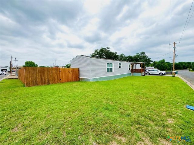 1601 Bridge Street, Gatesville, TX 76528