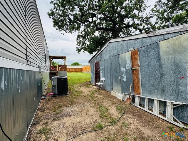 1601 Bridge Street, Gatesville, TX 76528