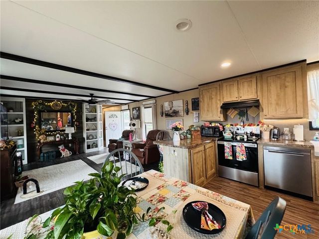 1601 Bridge Street, Gatesville, TX 76528