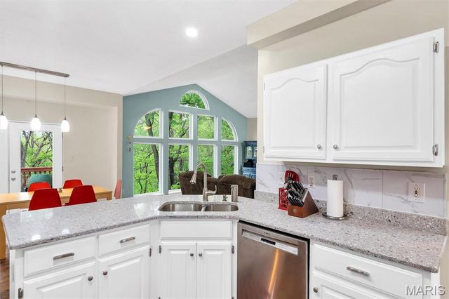 4788 Wilbert Road, High Ridge, MO 63049
