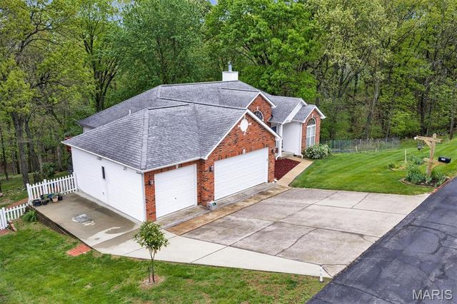 4788 Wilbert Road, High Ridge, MO 63049