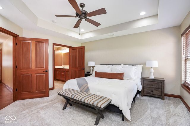 4893 W Harrisburg Court, New Palestine, IN 46163