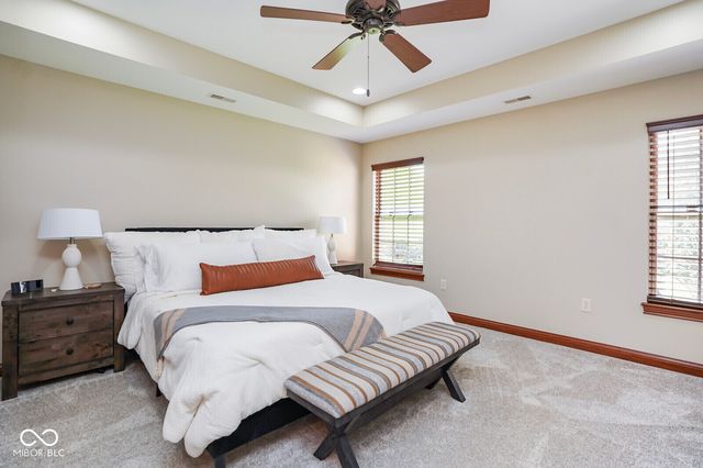 4893 W Harrisburg Court, New Palestine, IN 46163