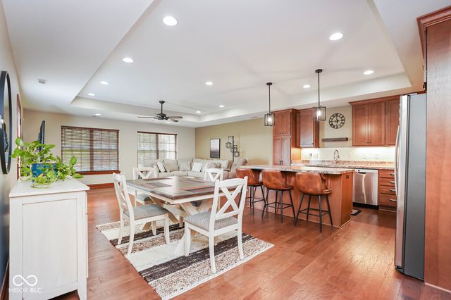 4893 W Harrisburg Court, New Palestine, IN 46163