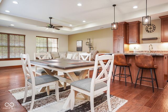4893 W Harrisburg Court, New Palestine, IN 46163