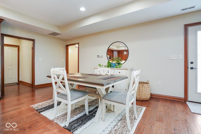 4893 W Harrisburg Court, New Palestine, IN 46163
