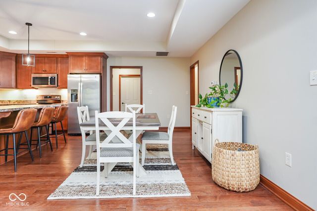 4893 W Harrisburg Court, New Palestine, IN 46163