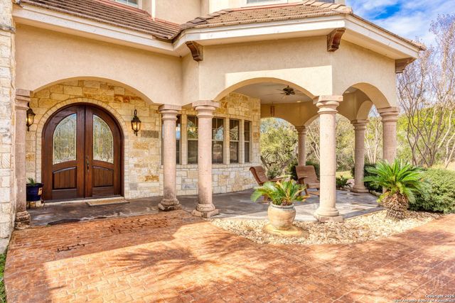 192 COUNTY ROAD 2812, Mico, TX 78056