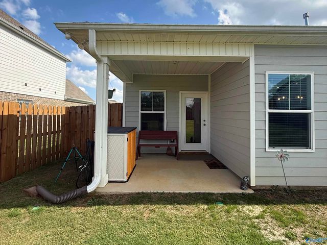13038 Lantern Pointe Way, Harvest, AL 35749