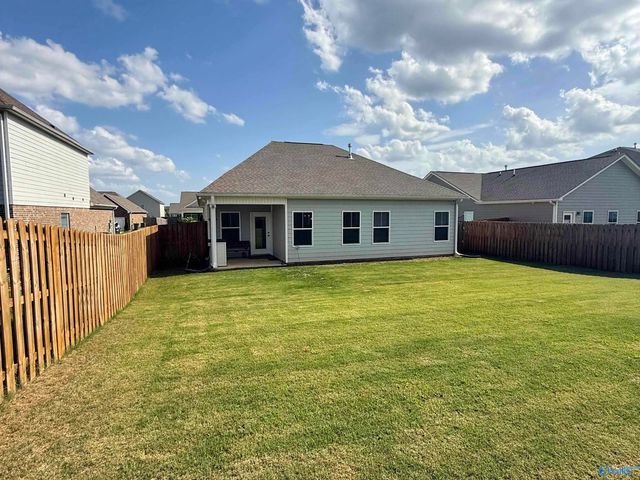 13038 Lantern Pointe Way, Harvest, AL 35749