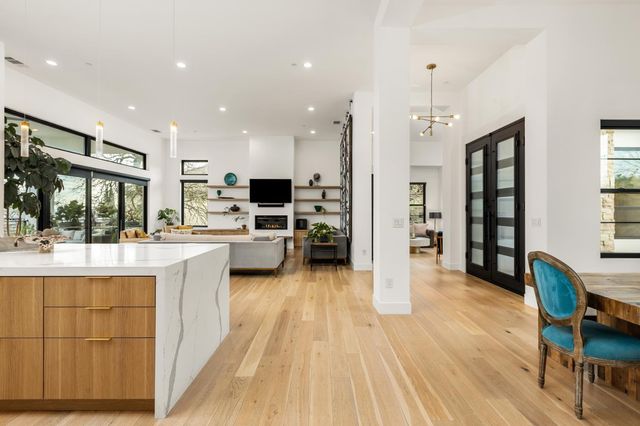 635 Lakeridge Dr, Auburn, CA 95603