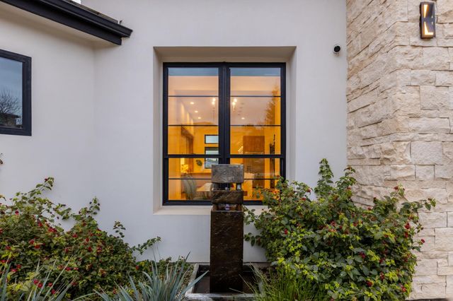 635 Lakeridge Dr, Auburn, CA 95603