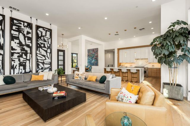 635 Lakeridge Dr, Auburn, CA 95603