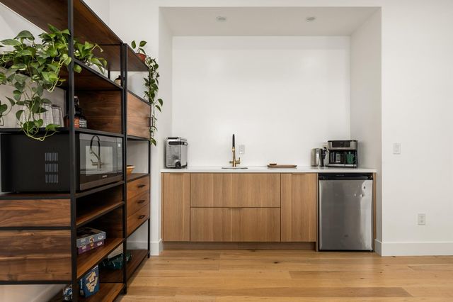 635 Lakeridge Dr, Auburn, CA 95603